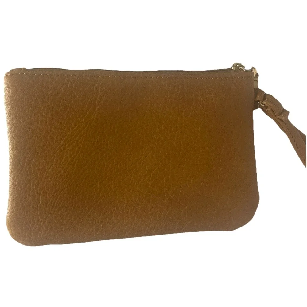 The Unbranded Brand unique hand